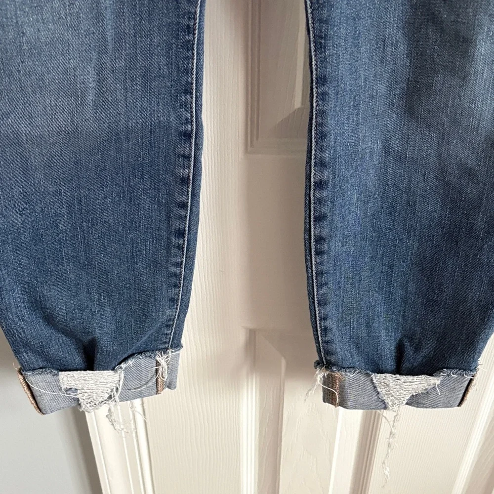 Joe's Jeans Flawless The Icon Mid Rise Skinny Distressed Hem Ankle Jeans W33